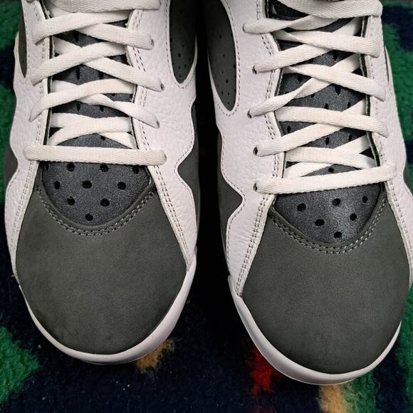 Size 10 Nike Air Jordan 7 Retro Flint Gray White Purple CU9307-100 Men's Sneaker - Picture 14 of 15